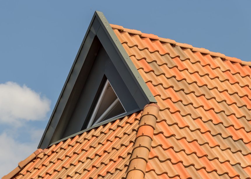 Landhaus mit Fachwerk und dem Hohlfalzziegel Z5