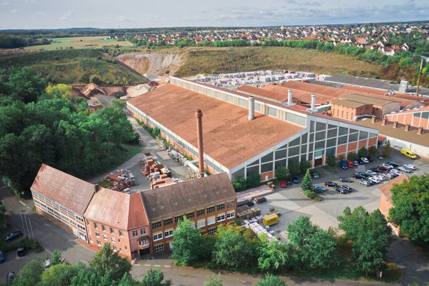Werksstandort von Dachziegelhersteller Jacobi in Langenzenn