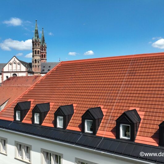 Photovoltaik_Solardachziegel_Denkmalschutz