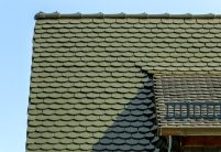 Saniertes Einfamilienhaus mit Biberschwanzziegel in tannengrün