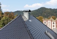 Walmdach mit edelschwarzem Biberschwanzziegel