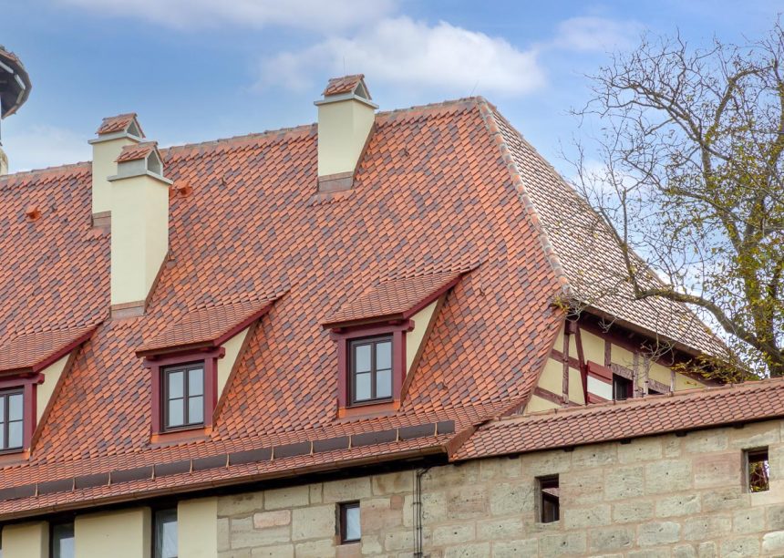 Kaiserburg in Nürnberg mit Biberschwanzziegel Rautenspitz gedeckt