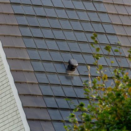Solarziegel Stylist-PV und Dachziegel Stylist auf saniertem Steildach