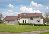Gesamtansicht mit Dachziegel Z10 von Jacobi auf Baustilhaus