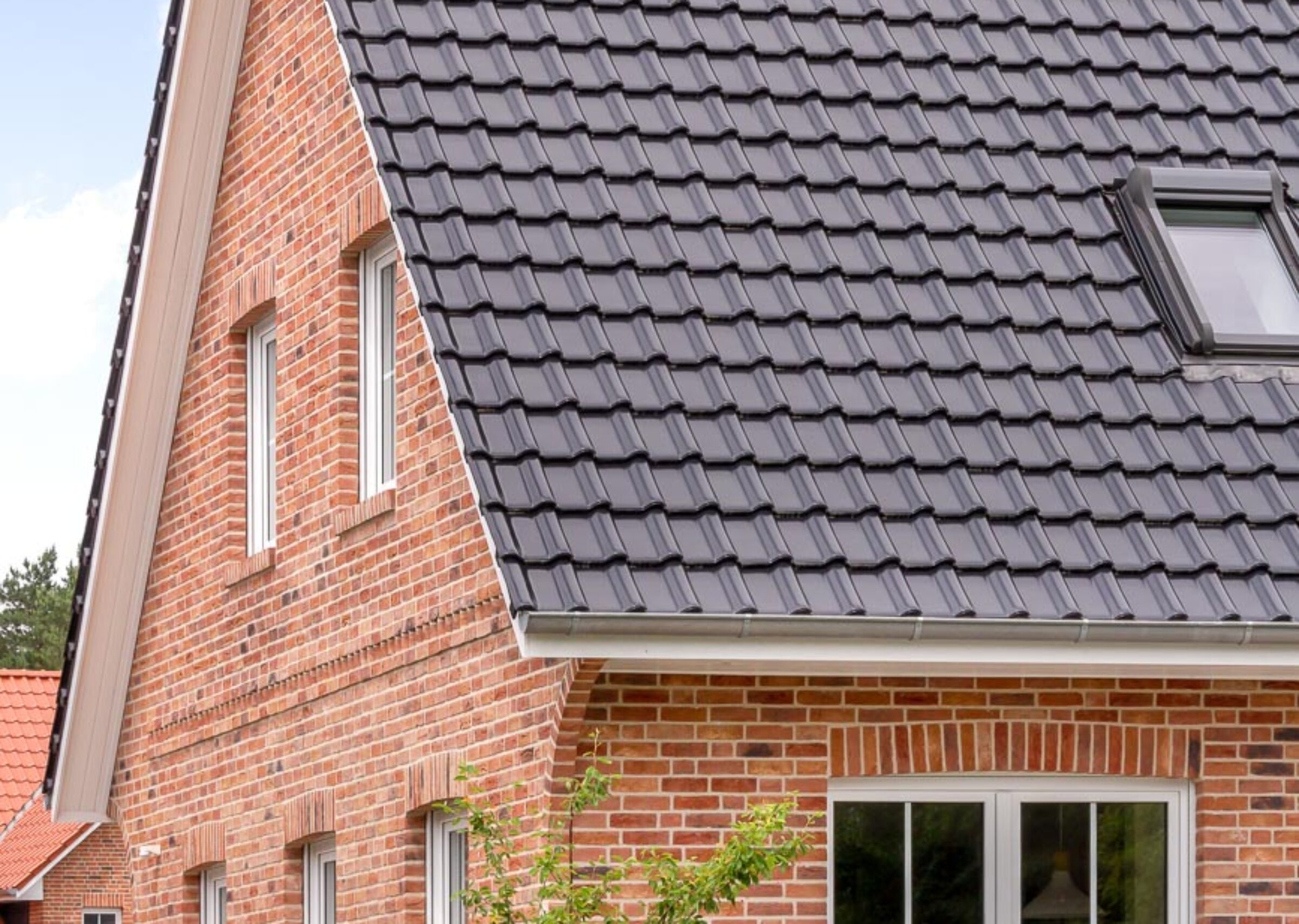 Einfamilienhaus Mit J11v In Edelschwarz einfamilienhaus-mit-j11v-in-edelschwarz