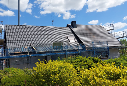 Einfamilienhaus mit Dachziegeln von Jacobi