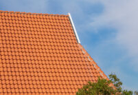 Dachflächendetails vom naturrotem H1 in naturrot