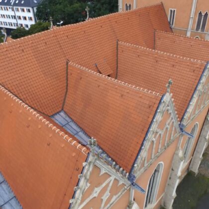 Katharinenkirche mit Krempziegel K1 hier aus der Vogelperspektive