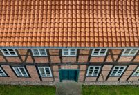 Krempziegel K1 in naturrot auf wunderschönem Fachwerkhaus haus der Vogelperspektive