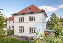 Villa mit Hohlfalzziegel Z5