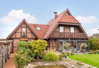 Modernes Landhaus mit Hohlfalzziegel Z5