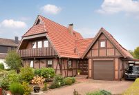 Modernes Landhaus mit Hohlfalzziegel Z5