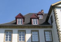 Hohlfalzziegel Z5 »variwell« auf dem Dach von Schloss Bruche